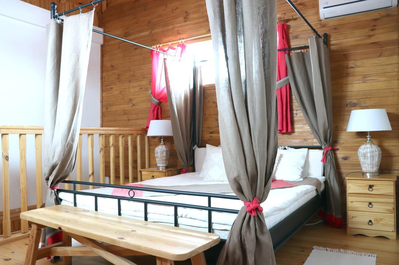 Maison Blanche Ecohouse Mytnitsa Extérieur photo
